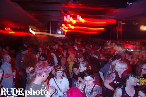 219198_109858469101671_100002325547835_101103_379374_o